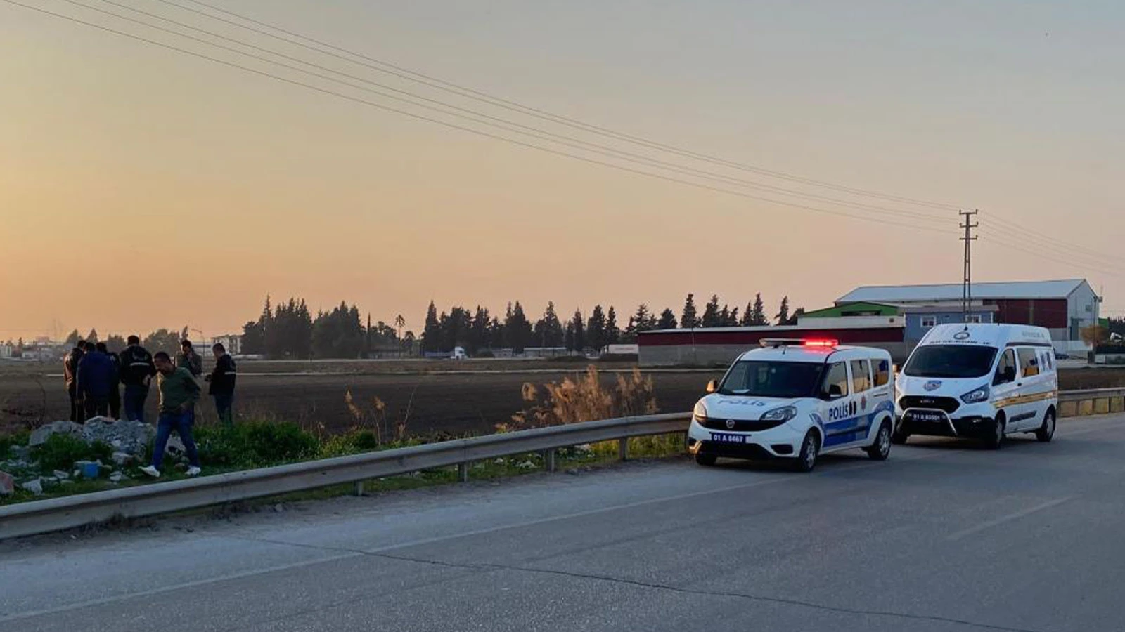 Aracı arıza yapan şahıs hayatının şokunu yaşadı