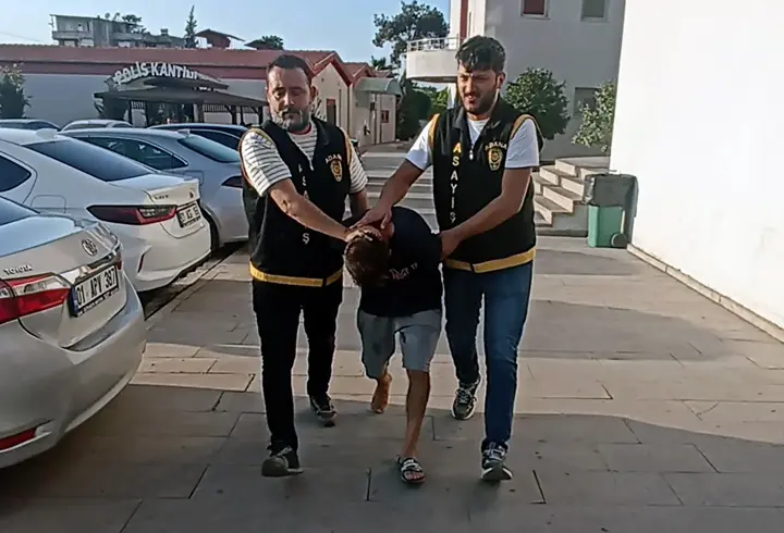 Polisi görünce kaçan firari hükümlü, ara sokakta yakalandı