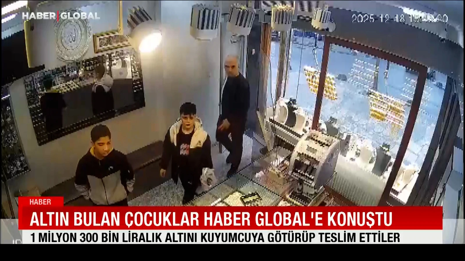 Altın dolu cüzdan bulan çocukların kocaman yüreği: Sahibini bulup teslim ettiler