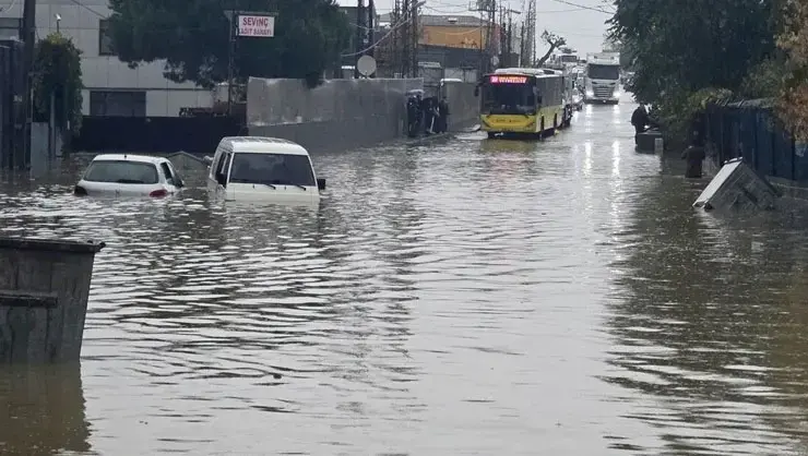 İstanbul’da 1985’ten bu yana bir ilk! Sağanak rekoru kırıldı, işte o rakamlar