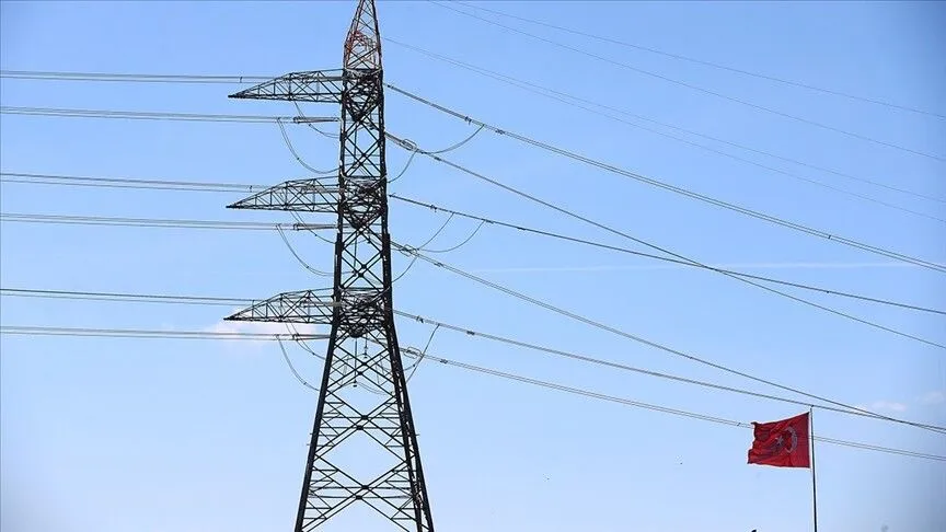 Türkiye'nin elektrik kurulu gücü 125 bin megavatı aştı