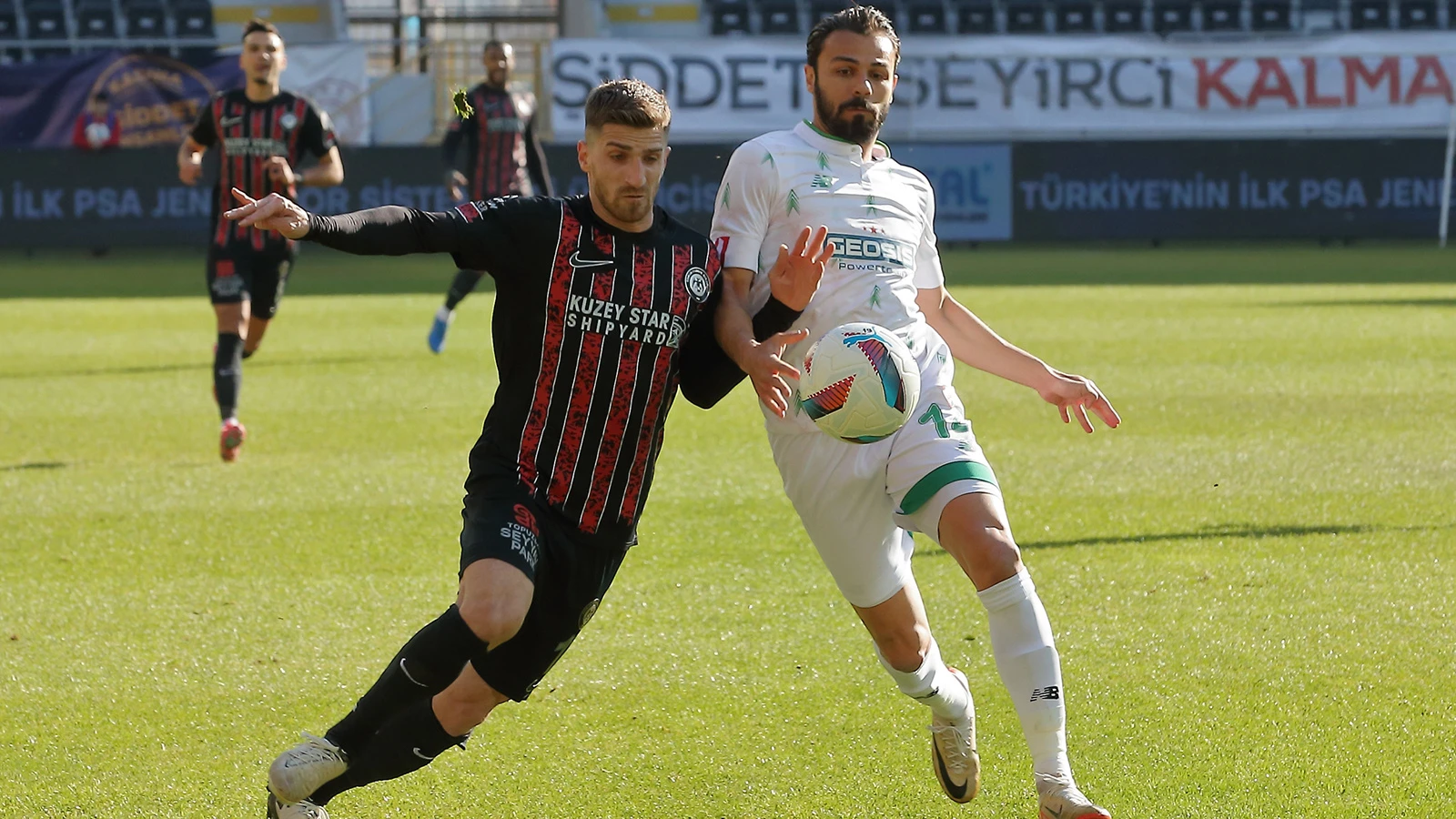Boluspor, Çorum FK'yı deplasmanda mağlup etti