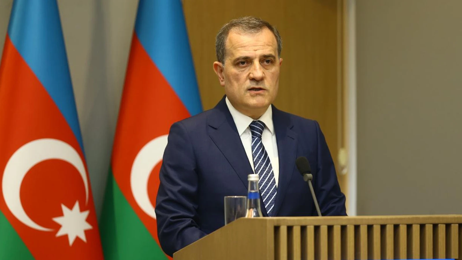 Azerbaycan Dışişleri Bakanı Bayramov mevkidaşı Erakçi ile görüştü