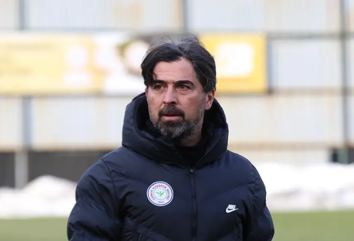 SON DAKİKA | İlhan Palut istifa mı etti? Çaykur Rizespor'dan açıklama...