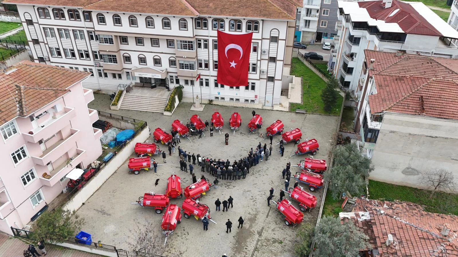 Hasçelik’ten Osmaneli Köylerine Yangın Söndürme Tankeri Desteği