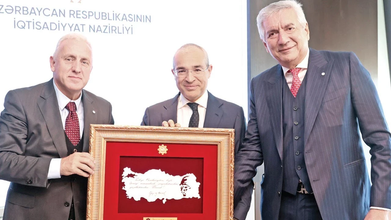İSO Başkanı Erdal Bahçıvan: Satranç oynar gibi hareket etmeliyiz