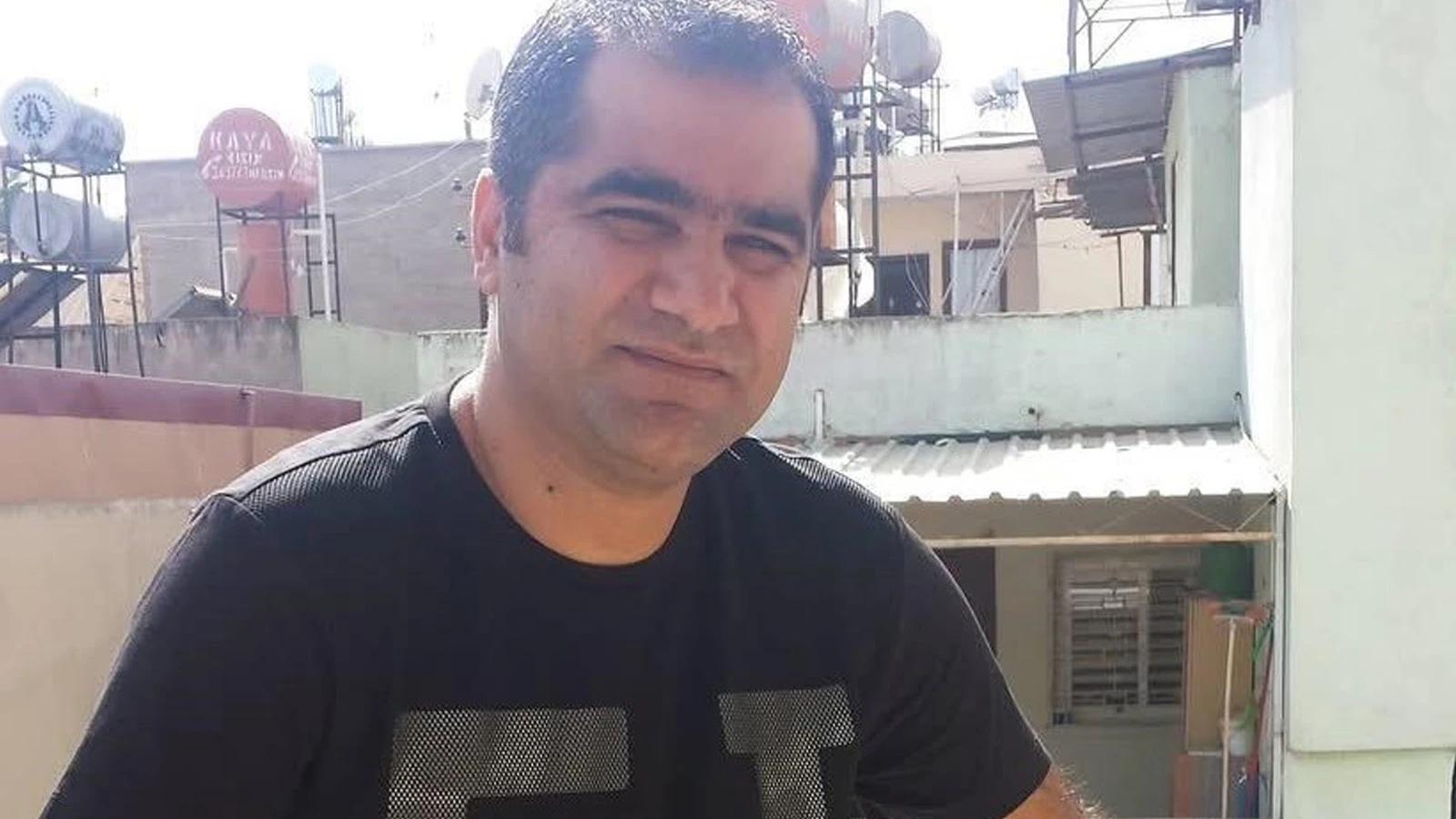 Sanatçı Nurettin Rençber'in doktor yeğeni evinde ölü bulundu