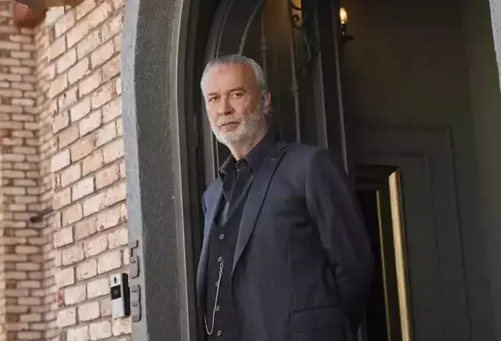 Eşref Rüya Hıdır kim? Levent Özdilek kimdir? Levent Özdilek kaç yaşında, hangi dizilerde oynadı?