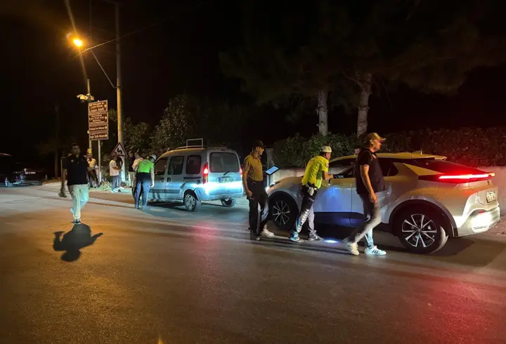 Edirne'de "Terörle mücadele uygulaması" kapsamında denetim yapıldı