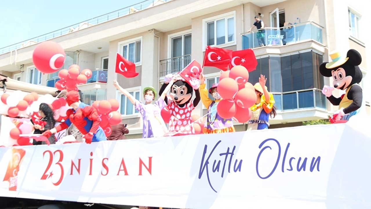 23 Nisan liselere tatil mi? Yarın liselere okul var mı?