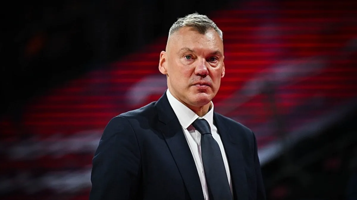 Fenerbahçe Beko Başantrenörü Sarunas Jasikevicius Dubai'de mahsur kaldı! Sırp basınından flaş iddia