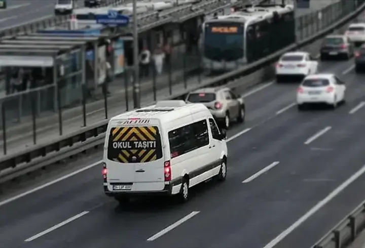 Okul servislerine kamera ve acil buton zorunlu! Güvenlikte yeni dönem...