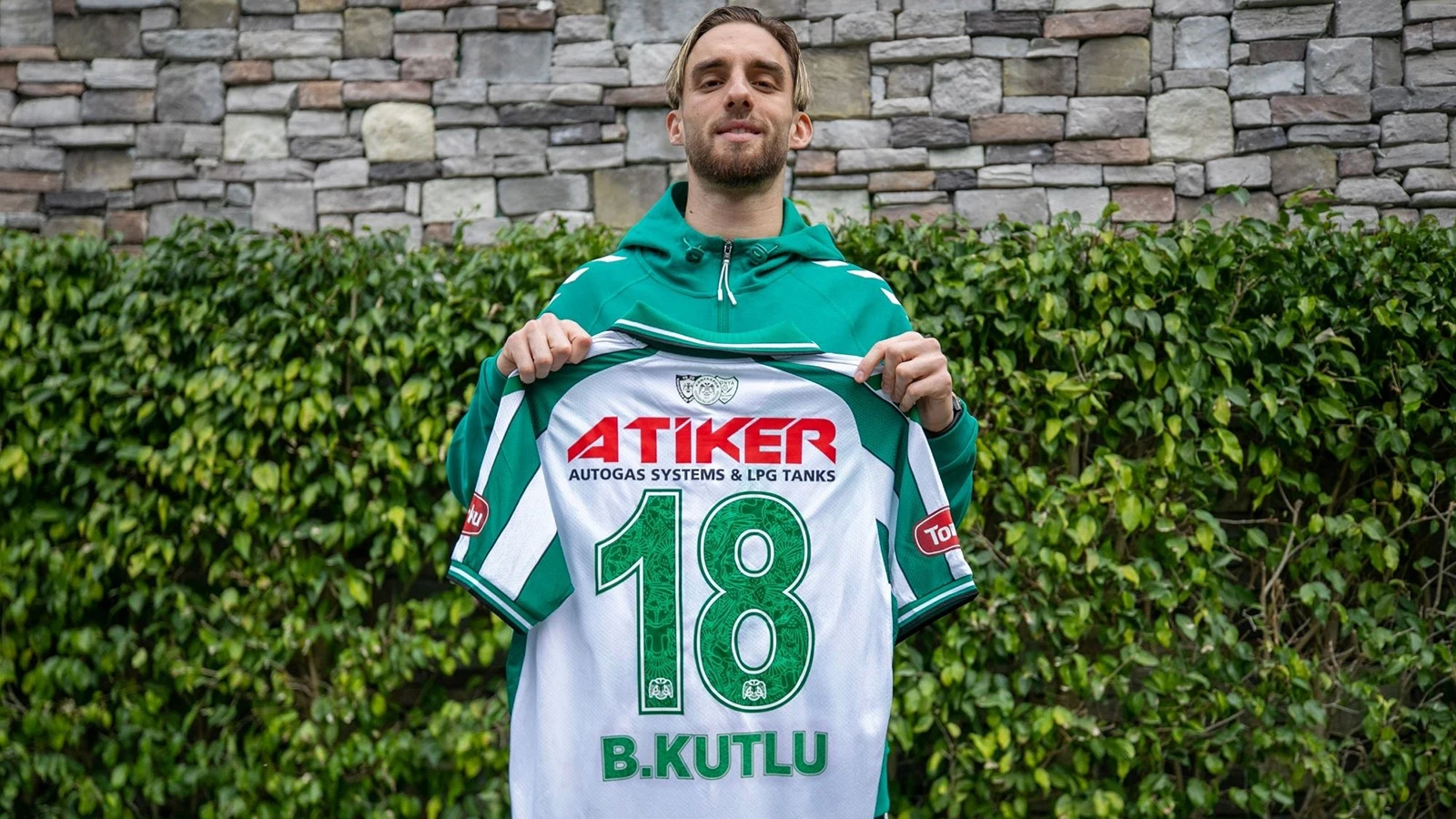 Konyaspor, Galatasaray'dan Berkan Kutlu'yu transfer etti