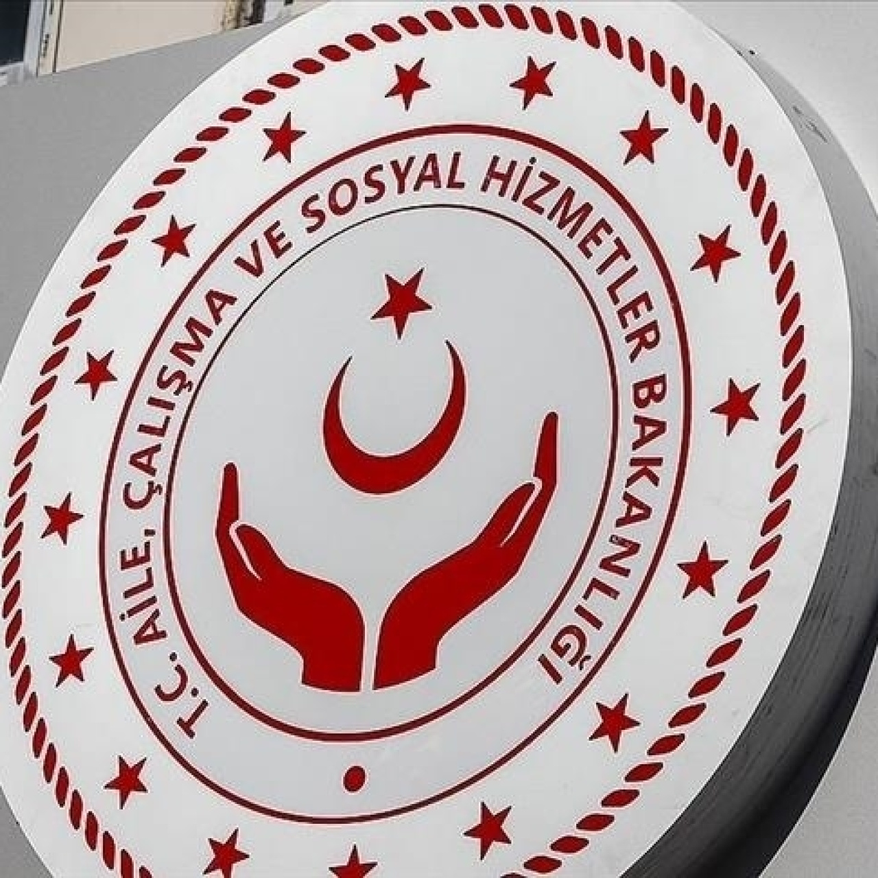 Aile Bakanlığı 3000 personel alımı sonuçları açıklandı mı?