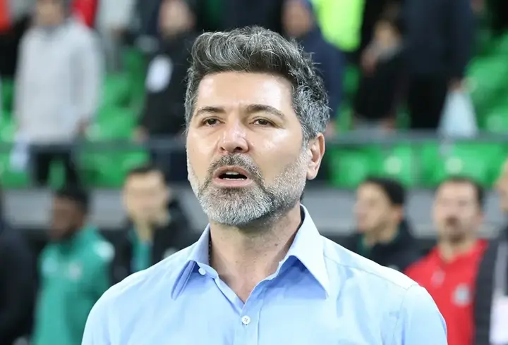 Sakaryaspor, Hakan Kutlu ile yollarını ayırdı
