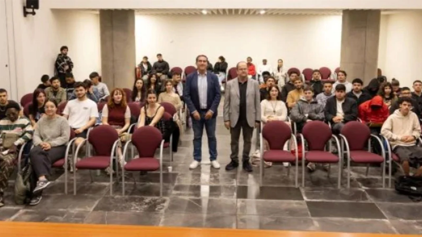 Türk, Yunan ve İspanyol gençler bir araya geldi