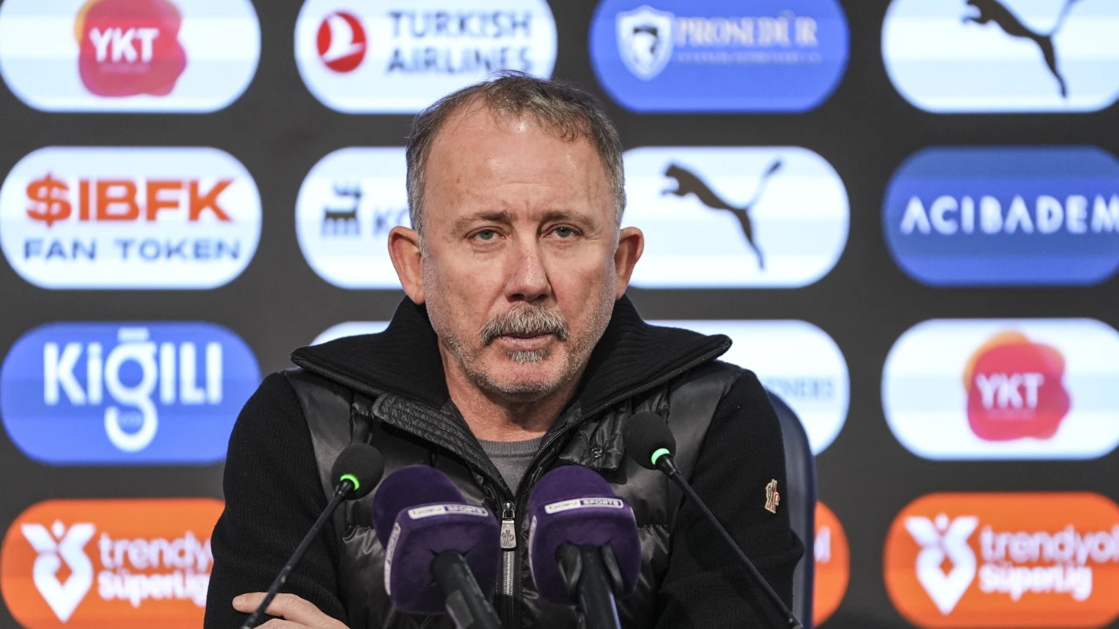 Sergen Yalçın: Kalecinin işi kurtarmak değil, gol yemek