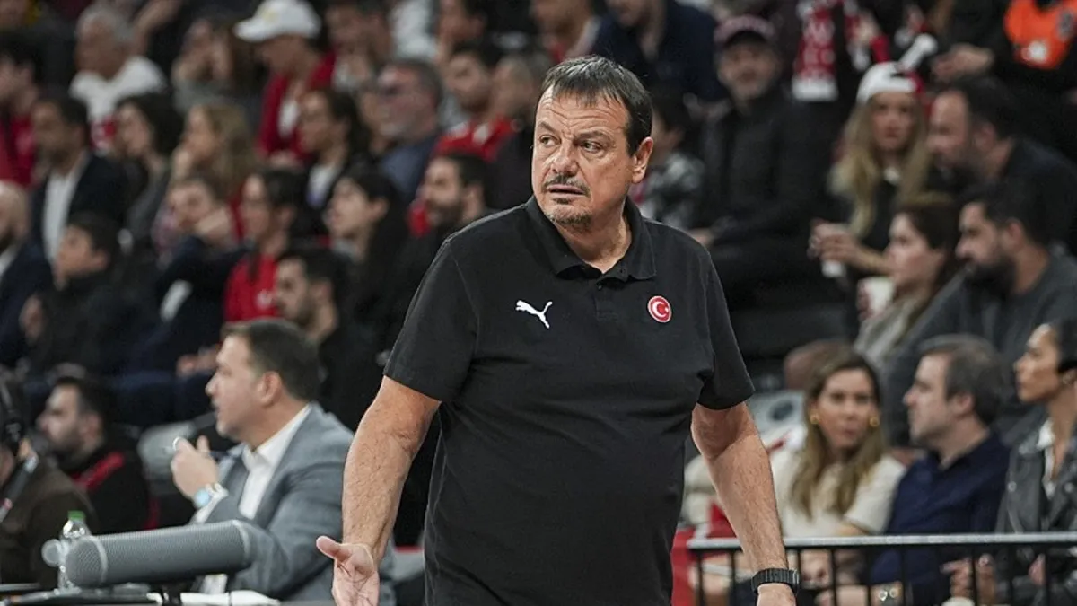 Ergin Ataman: Hep birlikte Türk basketbolunu zirveye çıkardık