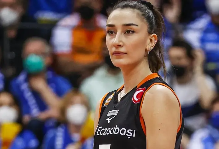 Eczacıbaşı'ndan Hande Baladın için resmi açıklama!