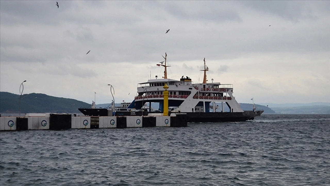 Güney Marmara'da bazı feribot seferleri iptal edildi