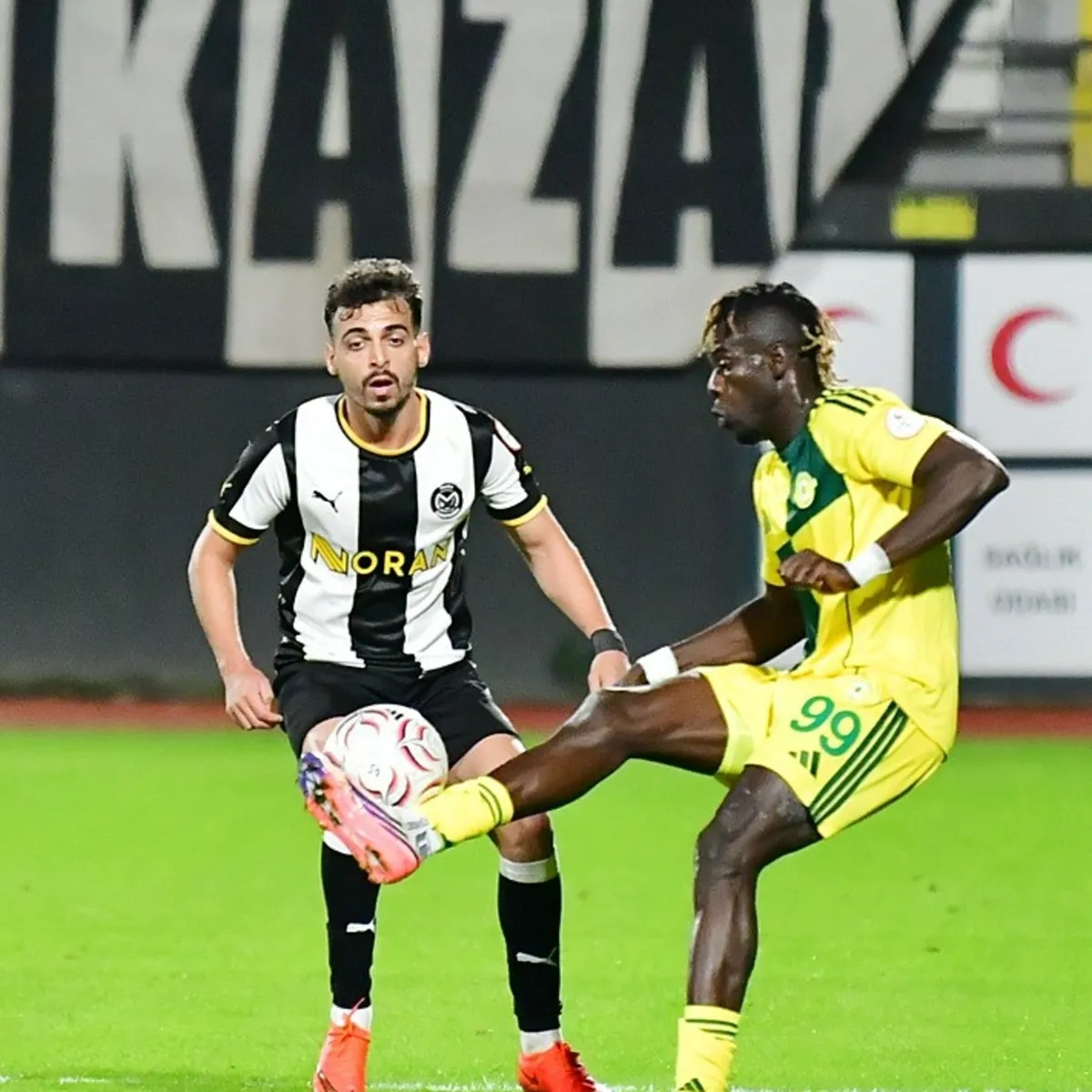 Manisa Fk Evinde Turka Esenler Erokspor İle Berabere Kaldı!