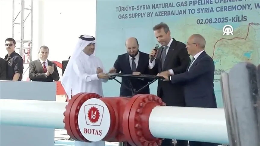 Türkiye'den Suriye'ye ilk doğal gaz akışı başladı