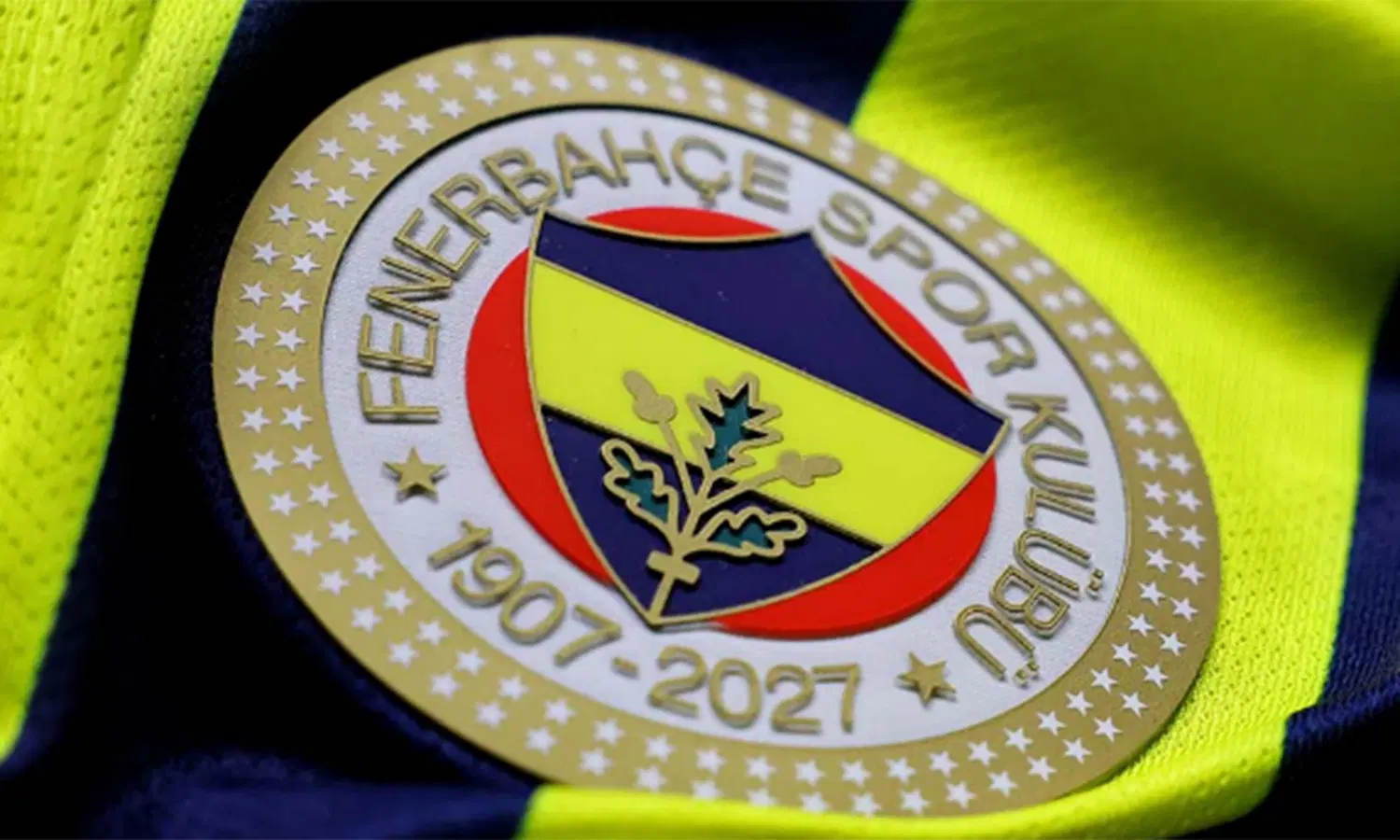 Fenerbahçe'nin Yeni Teknik Sorumlusu Resmen Açıklandı! Dirk Kuyt Mesaiye Başladı