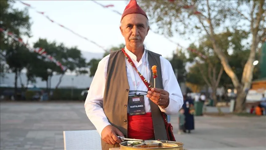 Kahramanmaraş'ta asırlık Osmanlı macunu geleneğini yaşatıyor