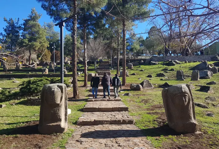 Yesemek Heykel Atölyesi'ni 17 bin 976 kişi ziyaret etti