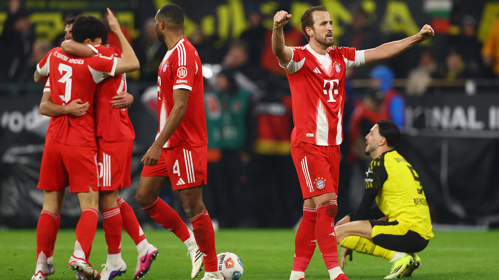 'Der Klassiker'de Bayern Münih, Dortmund karşısında geri döndü