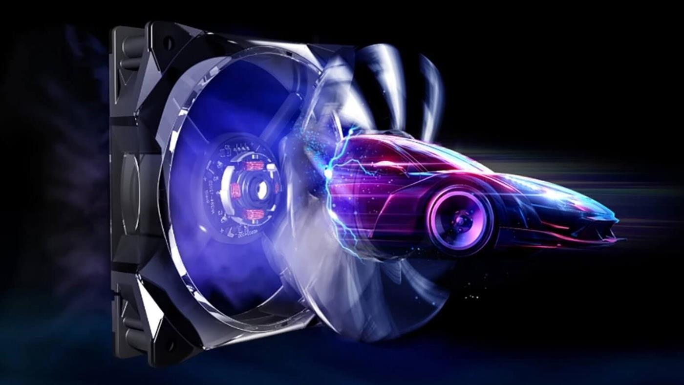 RGB fanlardan sonra şimdi de holografik fan dönemi başlıyor