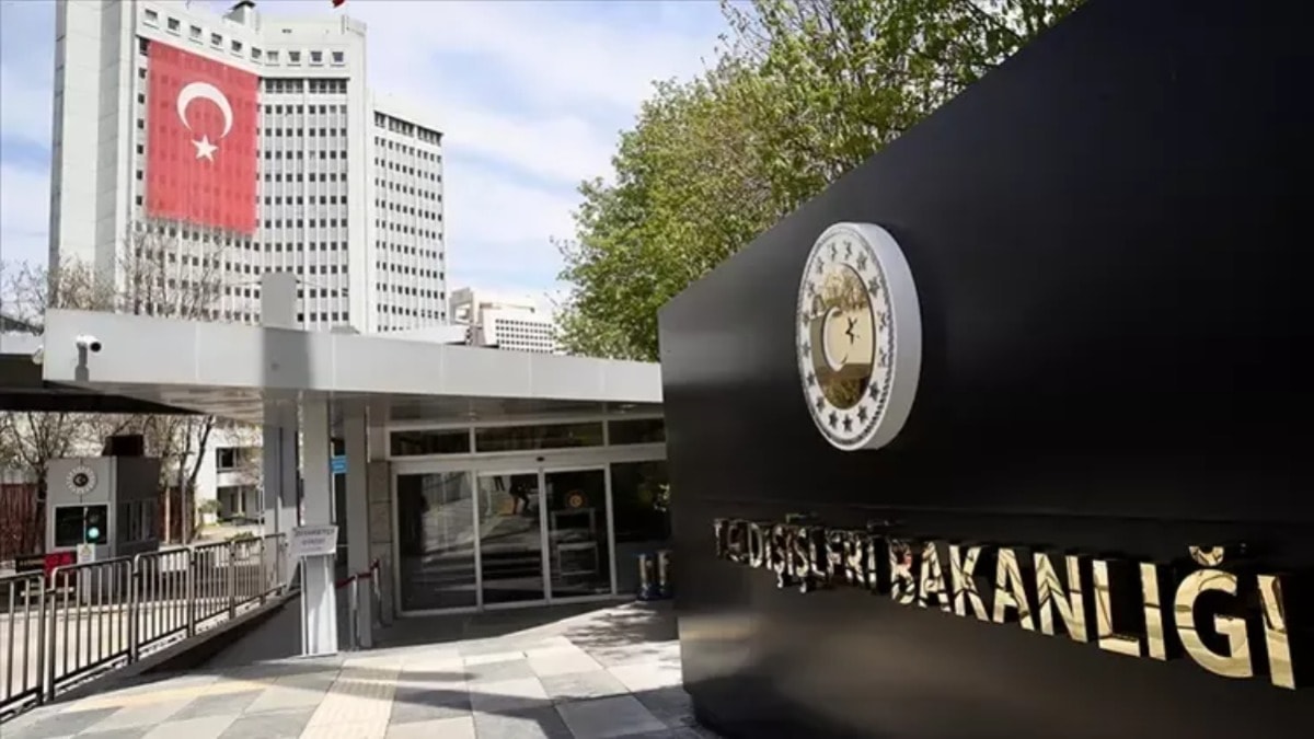 Dışişleri'nde FETÖ operasyonu: 25 gözaltı kararı