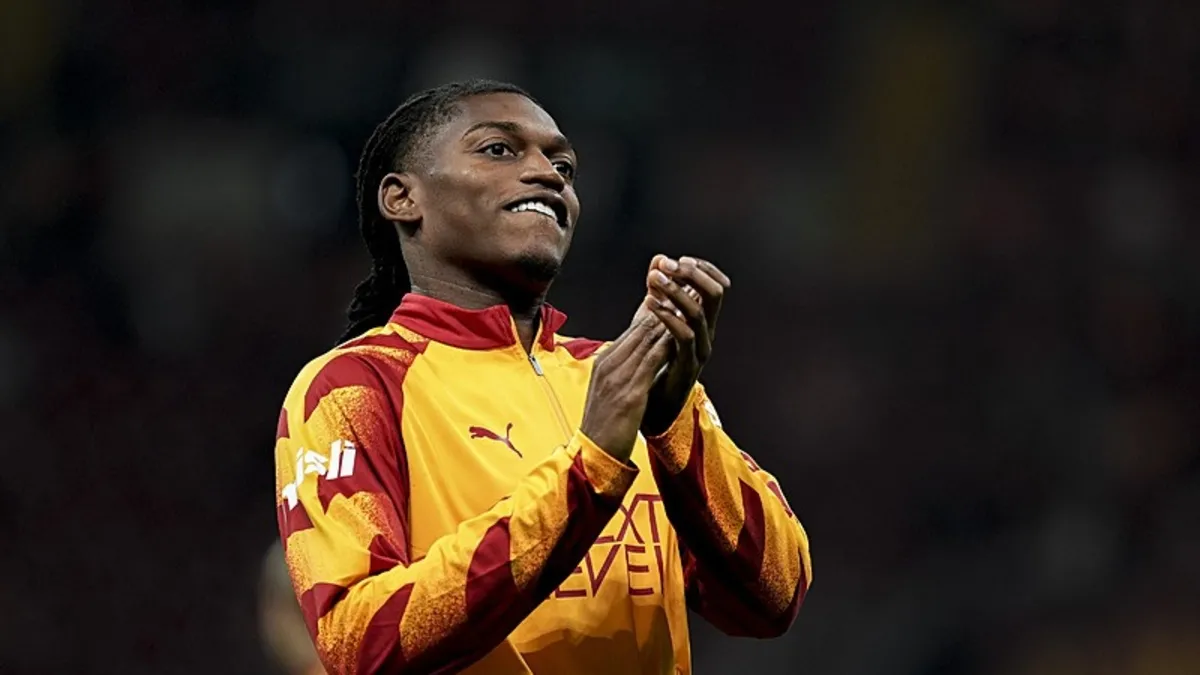 Galatasaray'da Rafael Leao Lille Maçına Fenerbahçe Derbisine Yetişebilecek Mi?