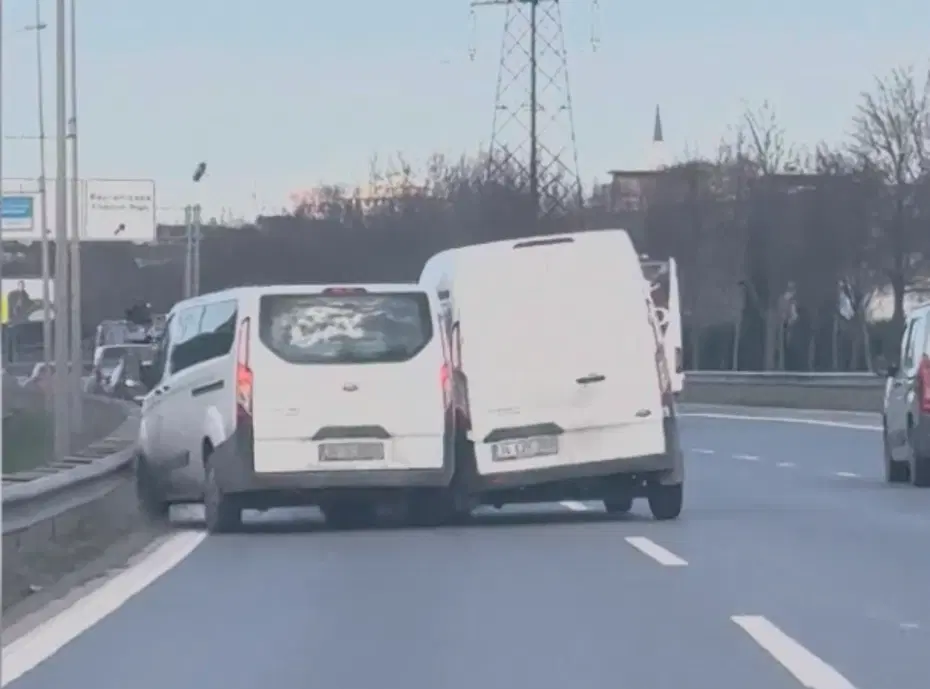 TEM otoyolunda facianın eşiğinden dönüldü. Kaza mı cinayete teşebbüs mü?