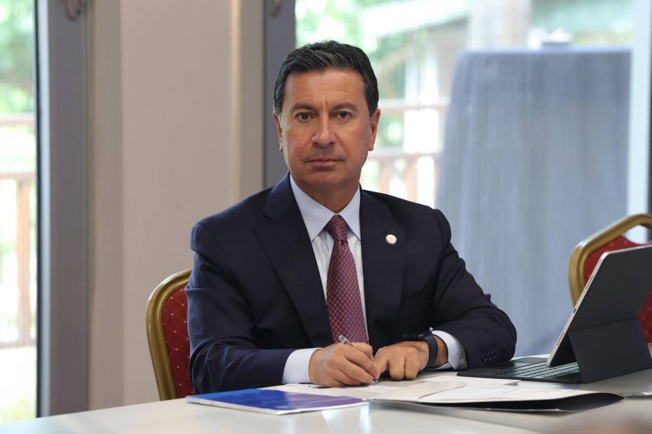 Muğla Büyükşehir Belediye Başkanı Ahmet Aras, CHP'den İstifa Etti