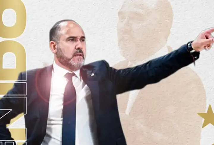 İspanya Milli Basketbol Takımı'nın yeni başantrenörü Chus Mateo oldu