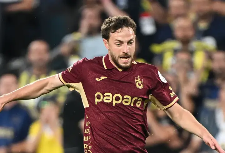 Trabzonspor'un sol beki Mustafa Eskihellaç'tan kötü haber