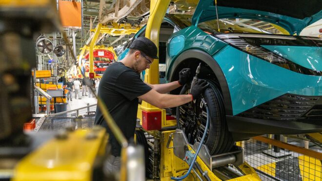 Yeni nesil Nissan LEAF için üretim Sunderland fabrikasında başladı