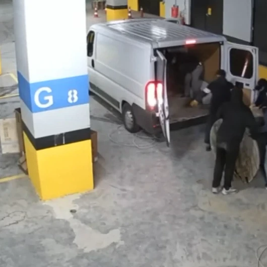 İstanbul’da 2 Milyon Liralık Kablo Hırsızlığına Operasyon: 13 Şüpheli Yakalandı