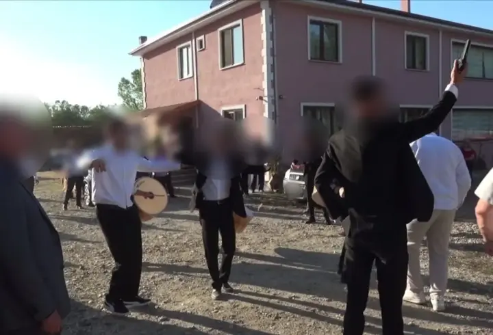 Düğünde havaya ateş açıldı; 1 yaralı, 8 gözaltı
