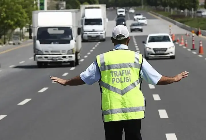 Dikkat! İstanbul'da yarın bazı yollar trafiğe kapatılacak