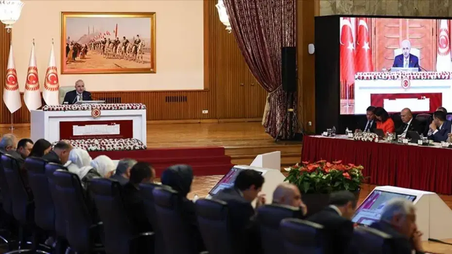 AK Parti, Terörsüz Türkiye raporu için toplandı