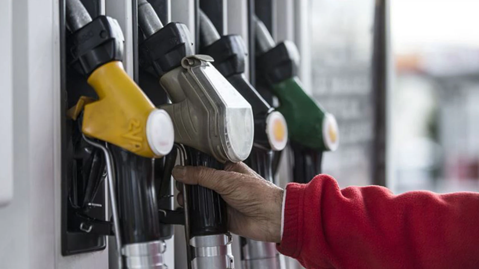 Motorine bir zam daha geldi! İşte son fiyatlar