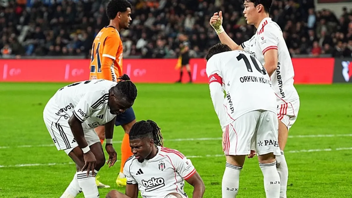 Beşiktaş'ta El Bilal Toure belirsizliği! Opsiyonu kullanılacak mı?