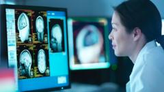 Menopoz beyni nasıl etkiliyor, demans ve Alzheimer riskini artırıyor mu?