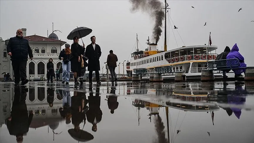 İstanbul'da bayramda soğuk ve yağışlı hava etkili olacak
