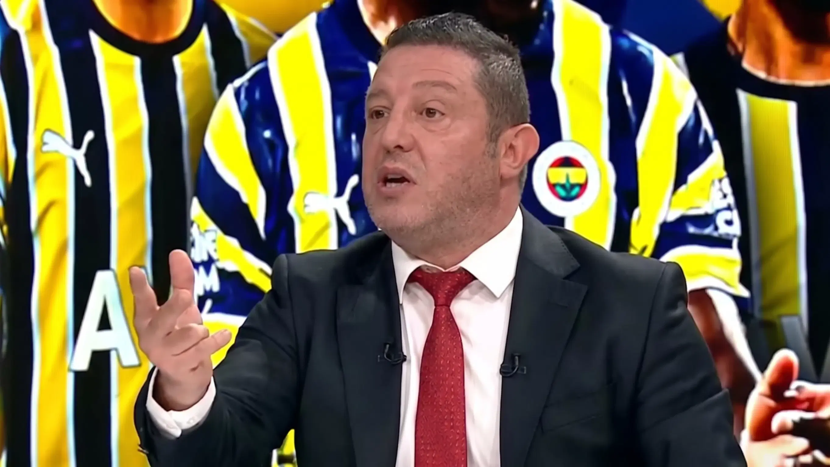 "Helal Olsun Lan Sana" Diyen Nihat Kahveci, Tarihi Hezimet Sonrası Fenerbahçeli İsmi Alkışladı