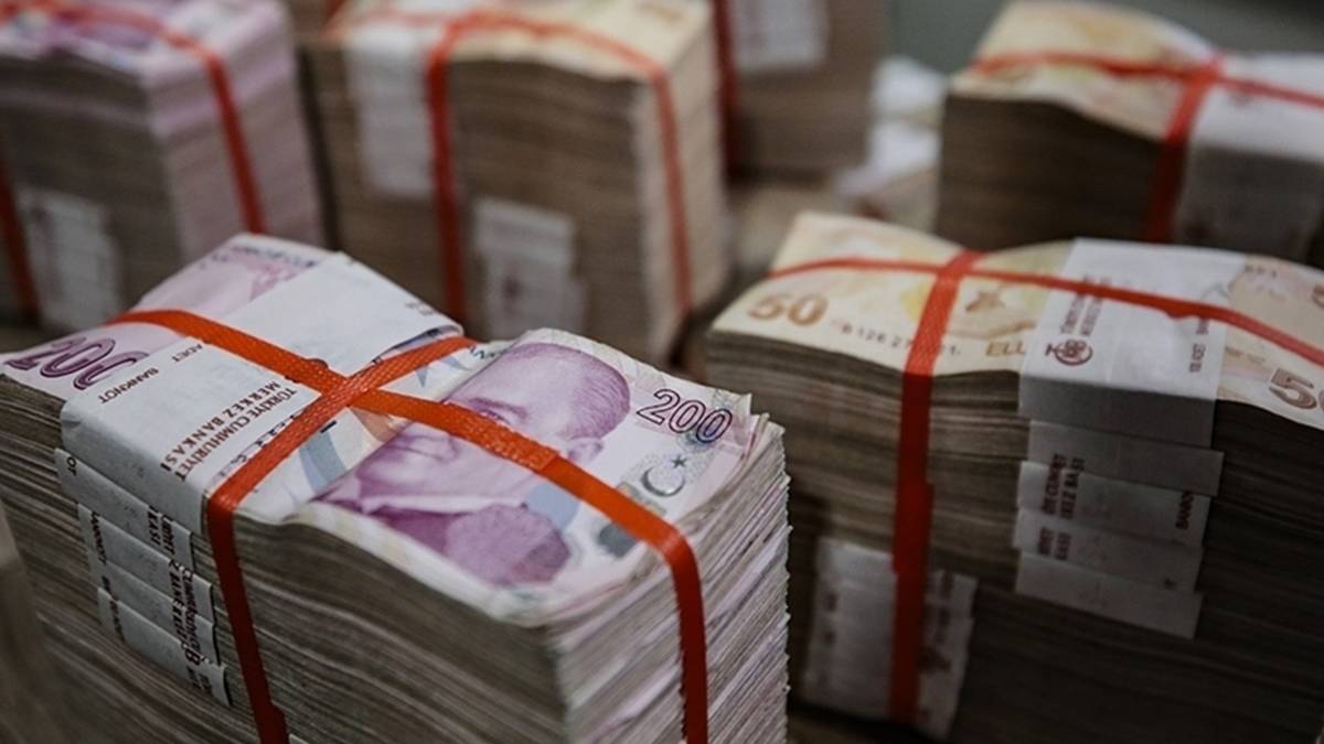 2027 Bütçesinin Ayrıntıları Belli Oldu: Gelir Ve Gider Arasında Rekor Açık