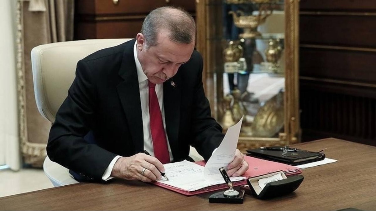 AYM üyeliğine Erdoğan imzasıyla yeni isim