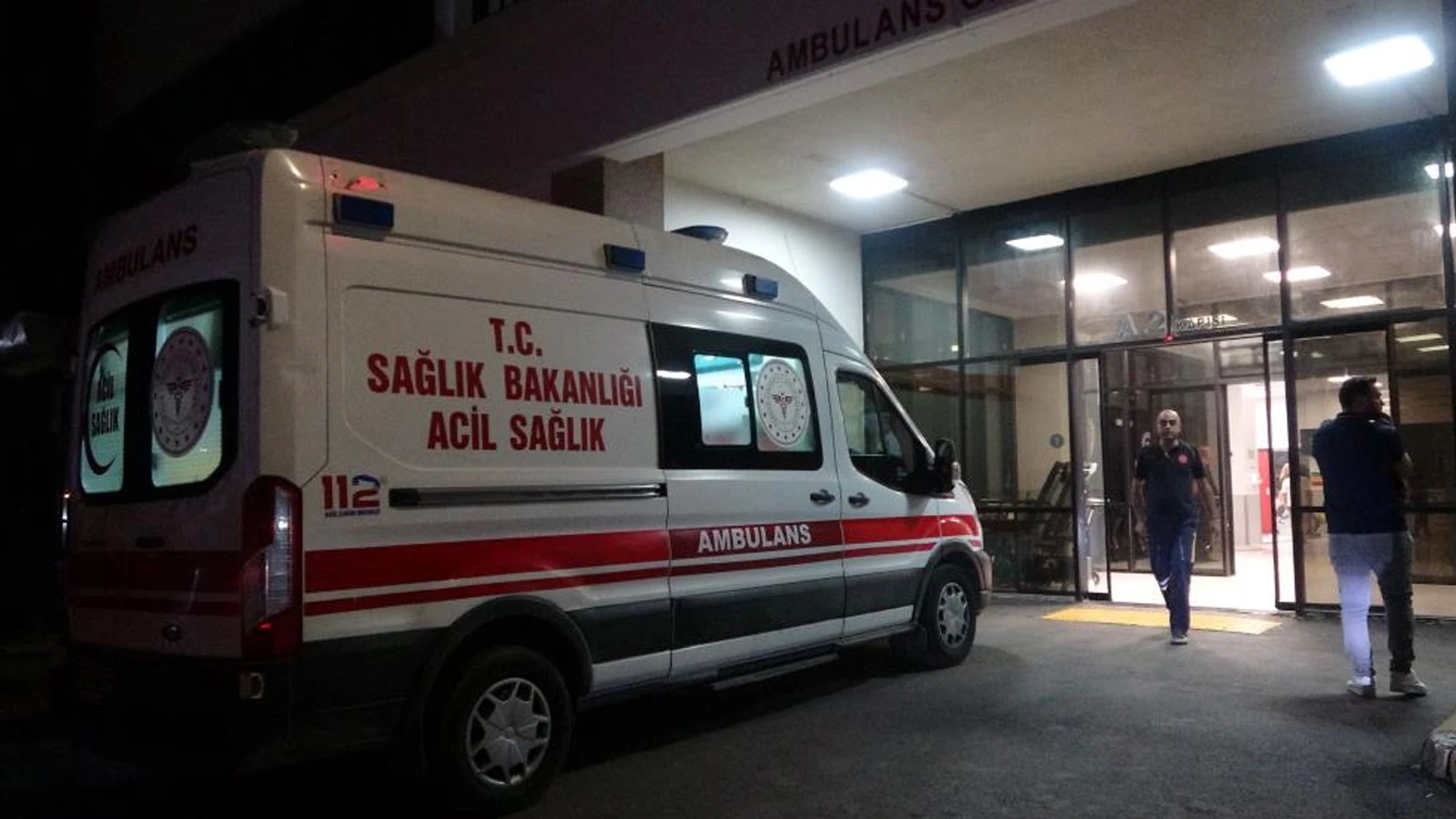 Hastanenin 5'inci katından atlayıp, hayatını kaybetti